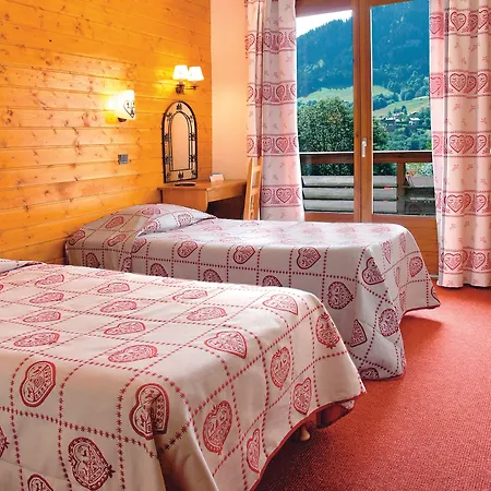 Bleues Les Du Prariand Hotell 3*