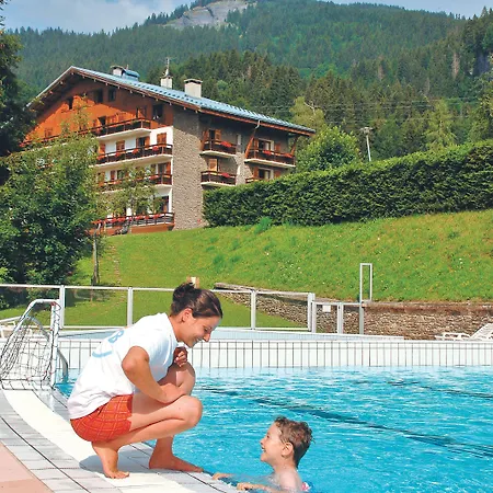 Bleues Les Du Prariand Hotel 3*