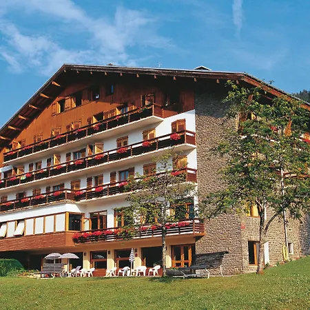 Hotel Bleues Les Du Prariand 3*