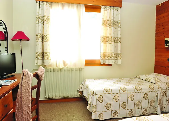 Bleues Les Du Prariand Hotel